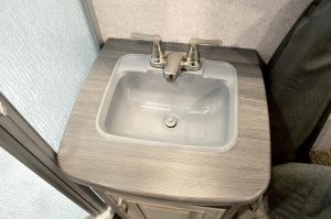 Arctic Fox  Rapid 225RBS