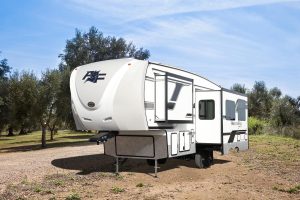 Arctic Fox 275LE NXT