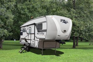 Arctic Fox 275LE NXT