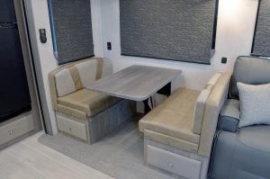 Arctic Fox 295RK NXT