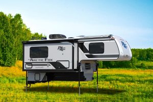 Arctic Fox Camper 1140