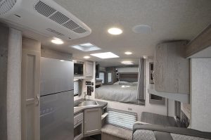 Arctic Fox Camper 1140