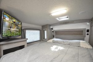 Arctic Fox Camper 1140