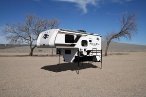 Arctic Fox Camper 990