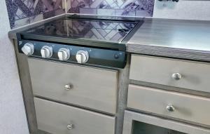 3 Burner Cooktop (Del Oven)