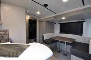 Nash 18FM